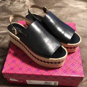 Tory Burch 👠fit like a size 10👌